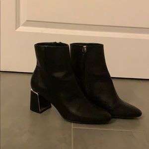 Zara Boots - Black & Gold